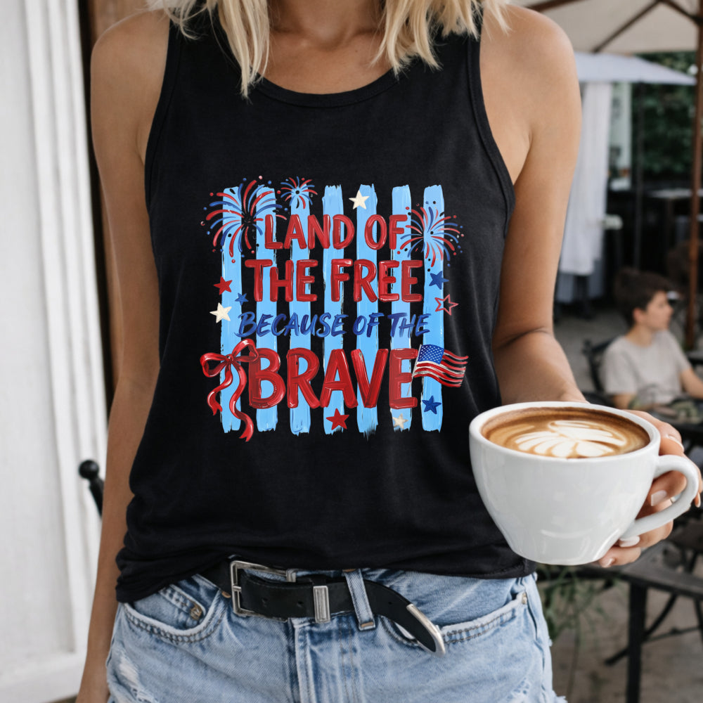 Land Of The Free Because Of The Brave - Patriotic USA Women's Tank Top - Black