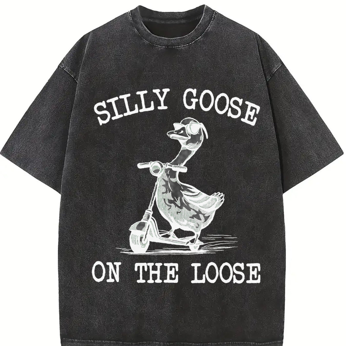 Silly Goose On The Loose Tshirt, Cute Goose Shirt Gifts for Farm Girls, Aesthetic Meme Goose T-Shirt, Funny Gift Top Womenswear Summer Casual