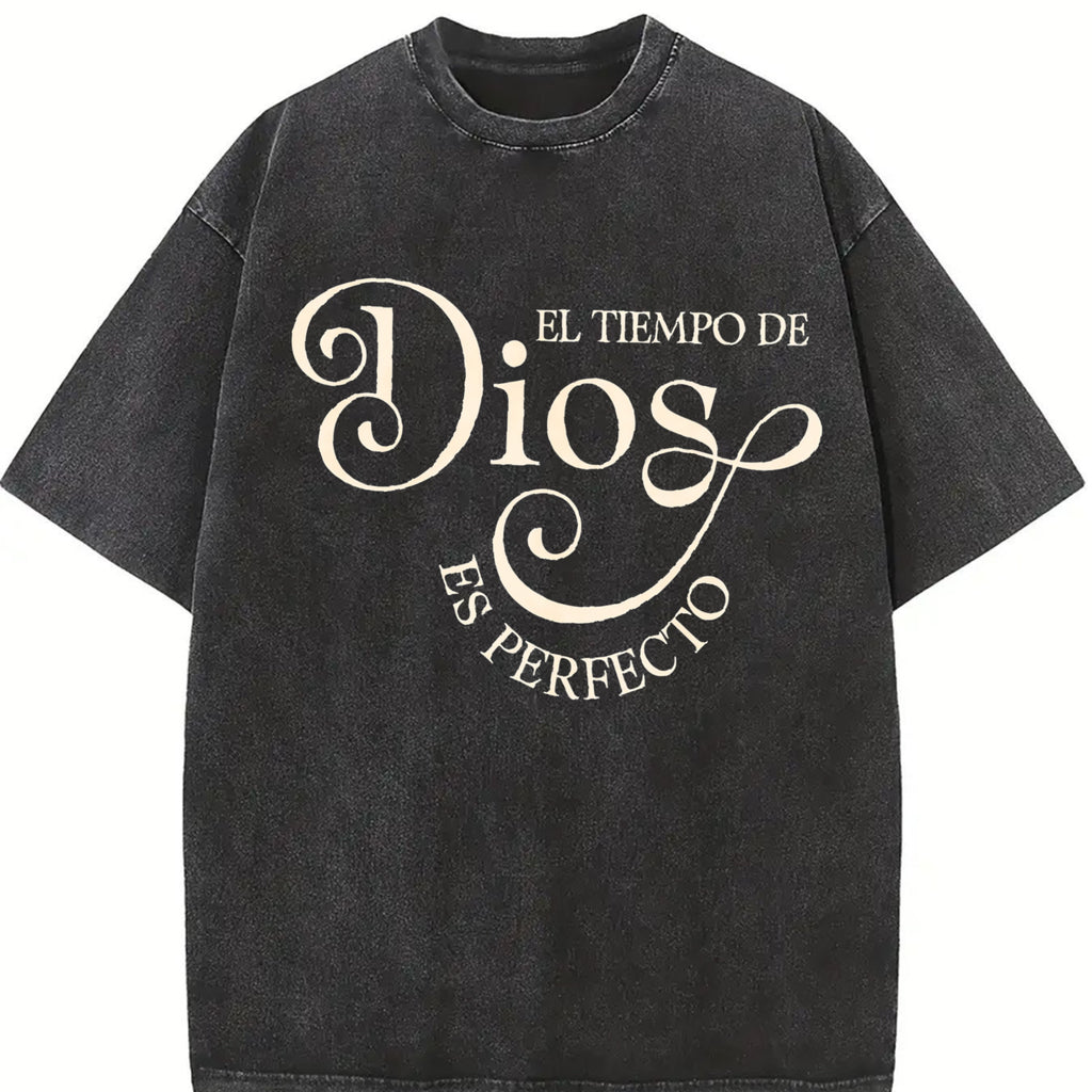 Stylish Comfortable Women's Short Sleeve T-Shirt Featuring "El Tiempo De Dios Es Perfecto" Print for Spring and Summer