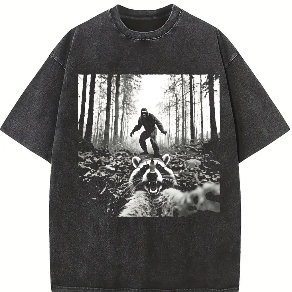 100% Cotton Unisex Funny Raccoon Selfie with Sasquatch Bigfoot T-Shirt Casual Top